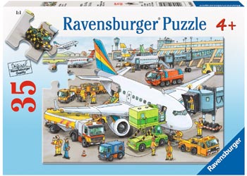 BUSY AIRPORT 35 PIECE PUZZLE