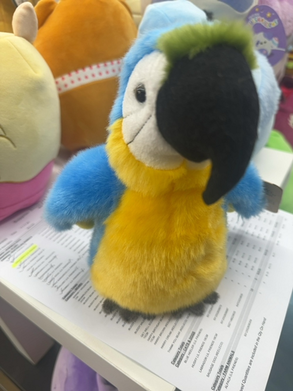 MACAW BLUE (LIL FRIENDS)