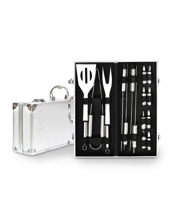 MENS REPUBLIC 16 PIECE BBQ SET IN ALUMINIUM CASE